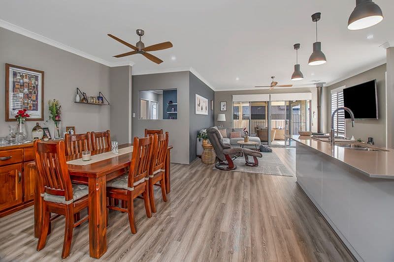 4 Fuchsia Street, Karnup WA 6176, Karnup - Thumbnail 4