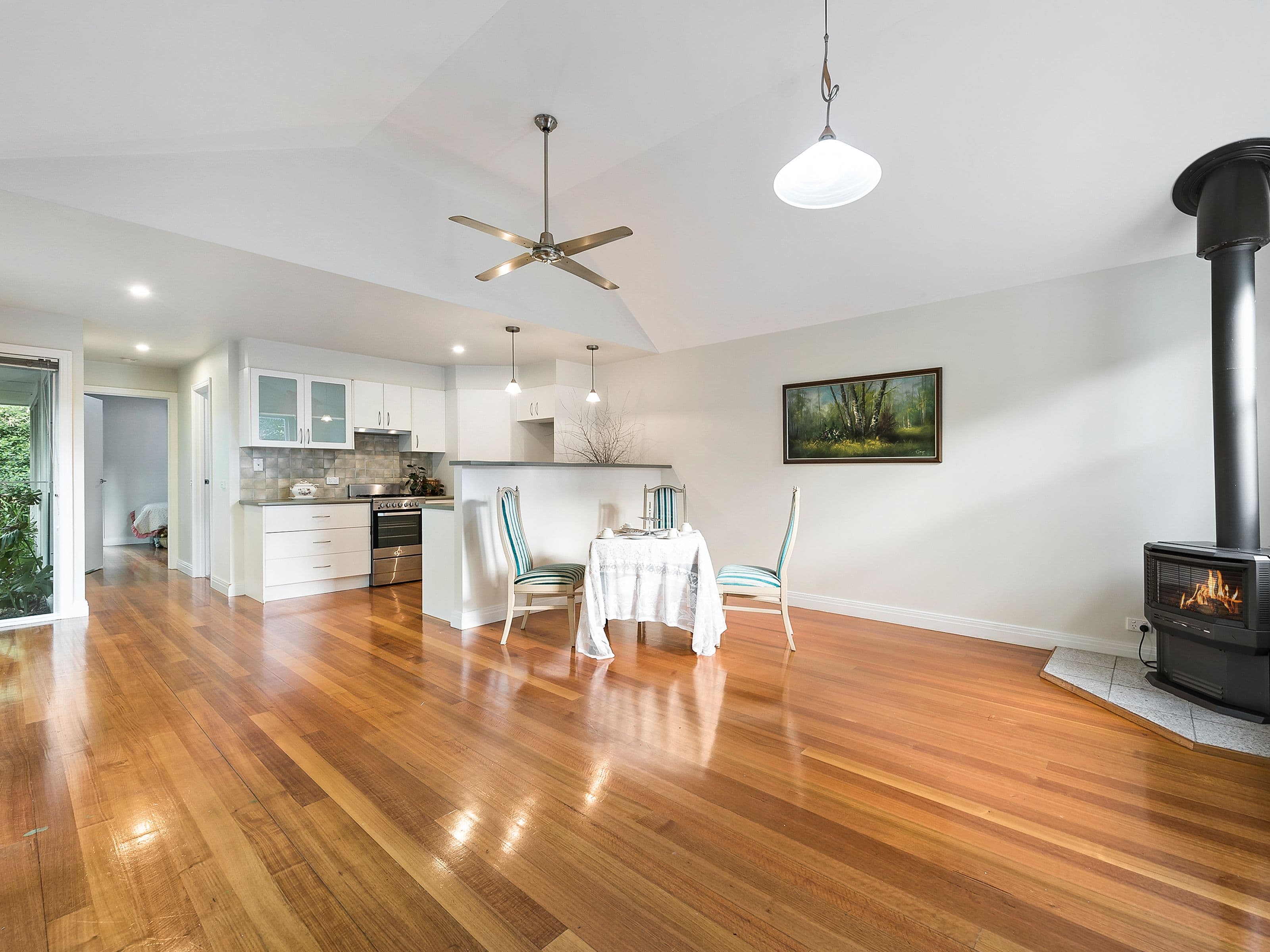 12A Robinson Road, Surrey Hills VIC 3127, Surrey Hills - Thumbnail 4
