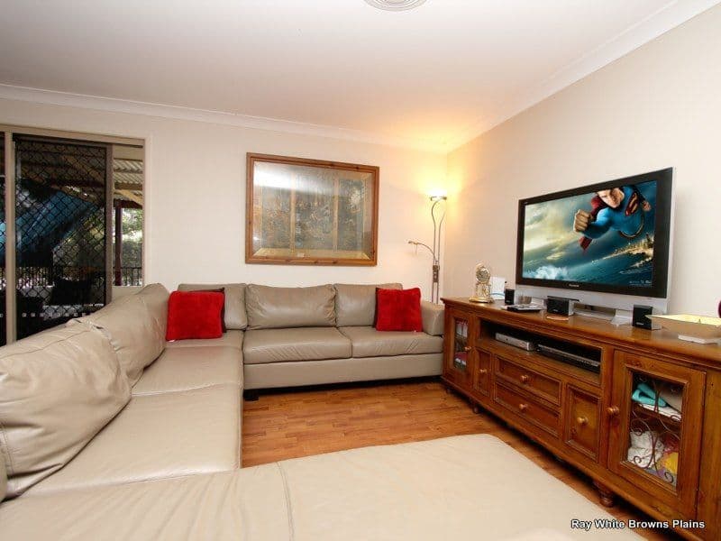 17 Evergreen Drive, SOUTH MACLEAN QLD 4280, South Maclean - Thumbnail 4