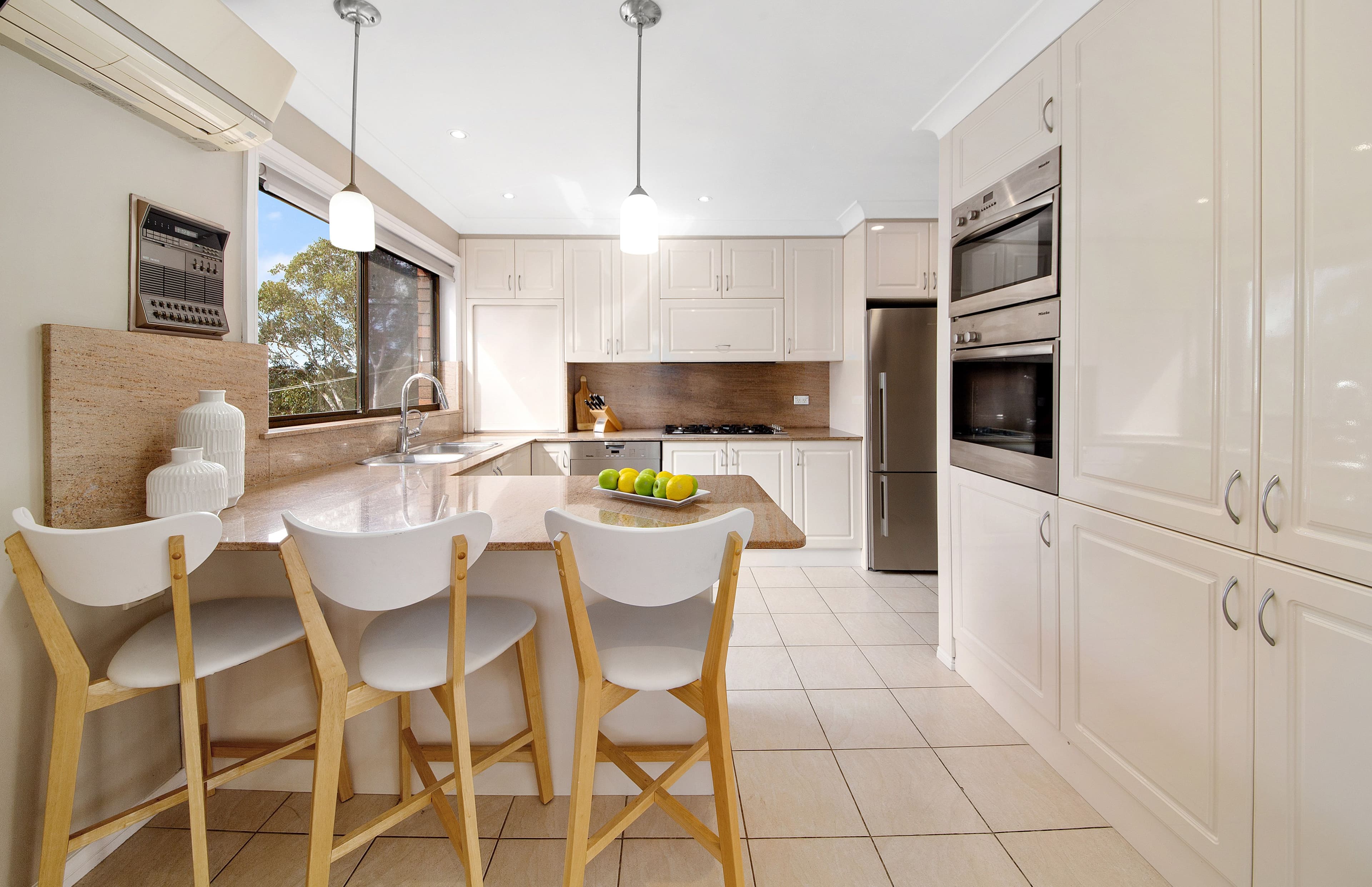 33 Fowler Road, Illawong - Thumbnail 5