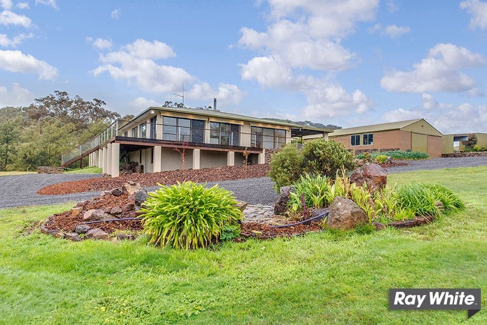 1300 Mountain Creek Road, Mullion - Image 1