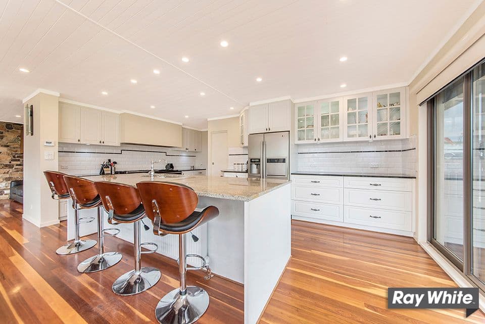 1300 Mountain Creek Road, Mullion - Thumbnail 5