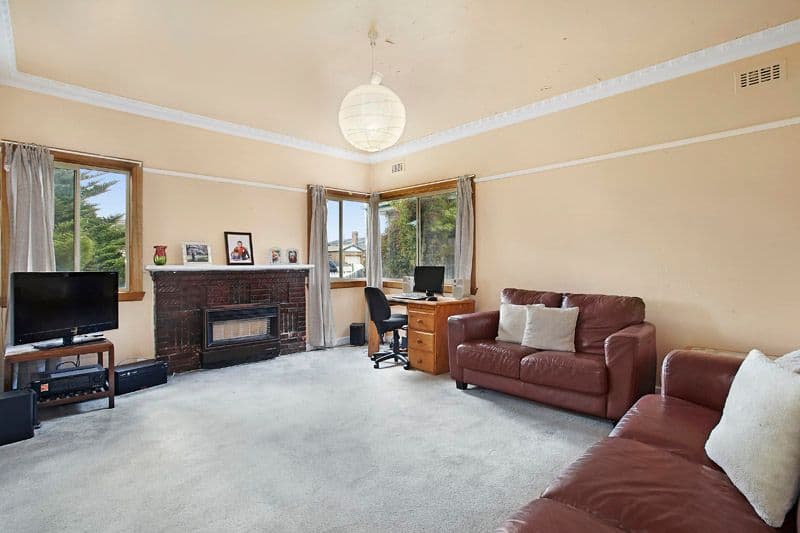 109 Woolton Avenue, THORNBURY VIC 3071, Thornbury - Thumbnail 3