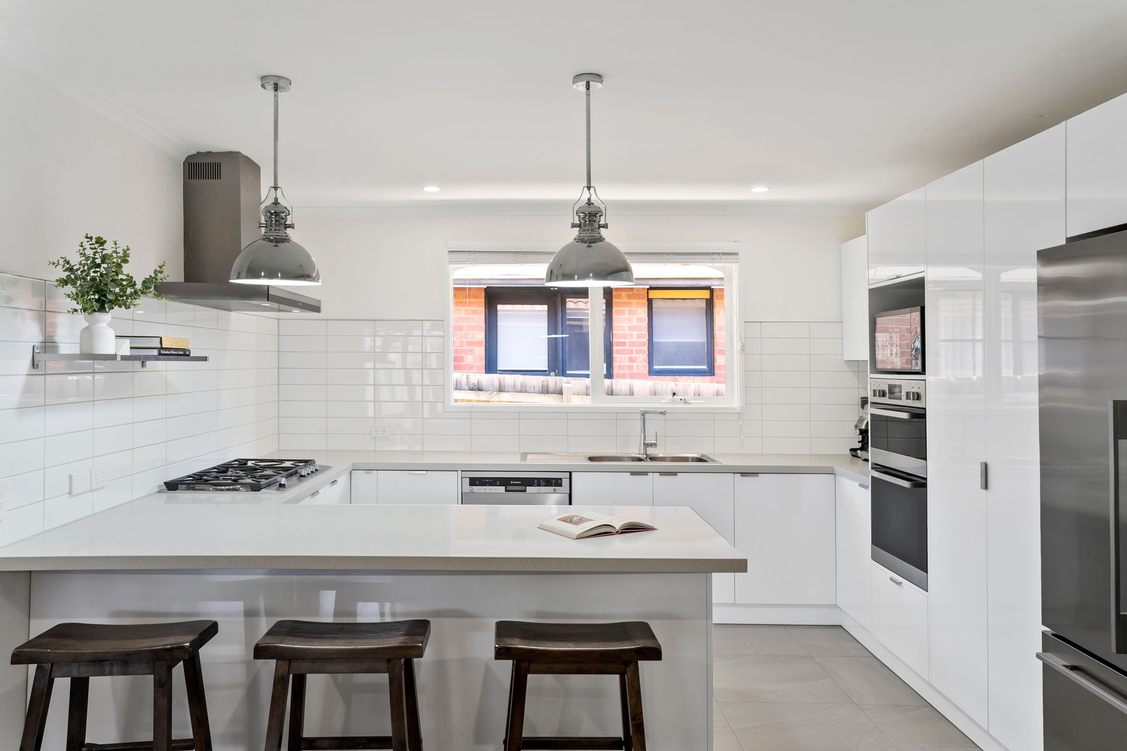 5 Atkinson Close, Sunbury VIC 3429, Sunbury - Thumbnail 2