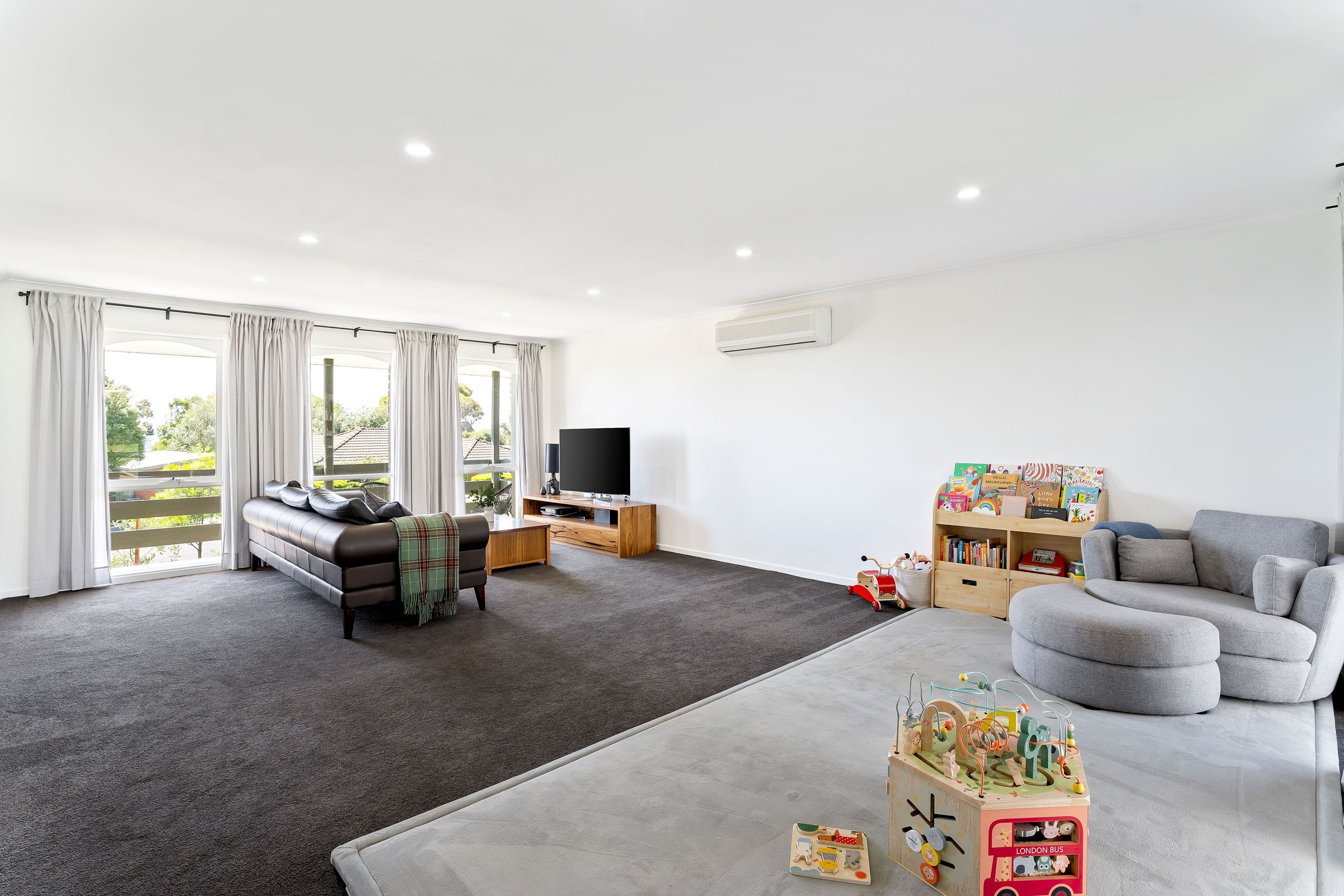5 Atkinson Close, Sunbury VIC 3429, Sunbury - Thumbnail 4