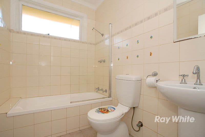4 Himbeck Court, NOBLE PARK VIC 3174, Noble Park - Thumbnail 7