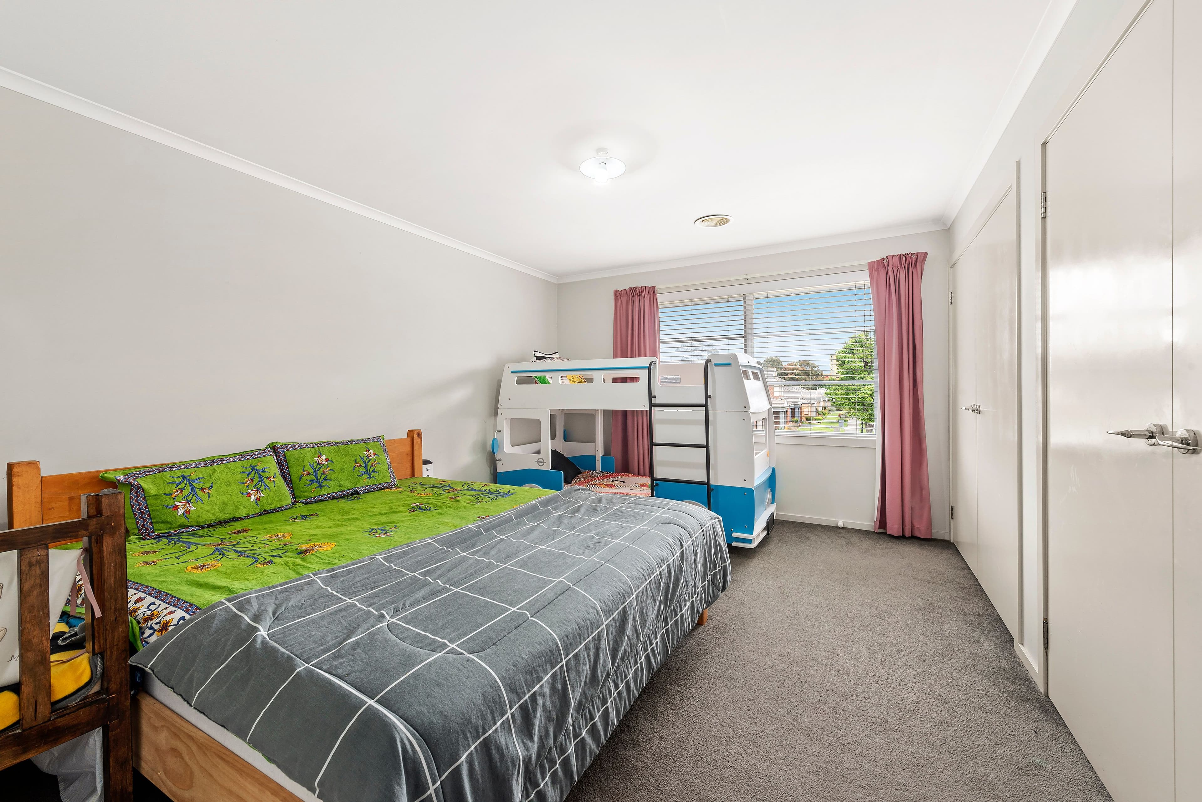 24 Wisteria Place, Springvale South VIC 3172, Springvale South - Thumbnail 6