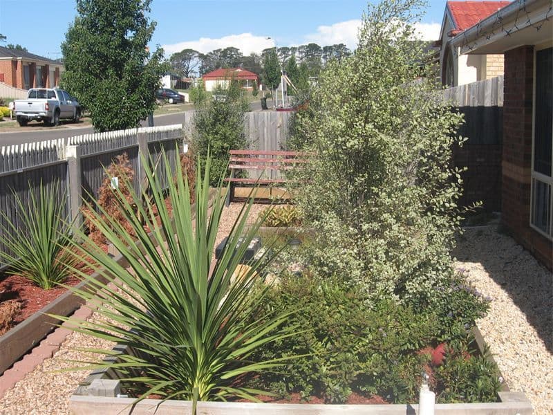 8  Osborne Way, WALLAN VIC 3756, Wallan - Thumbnail 2