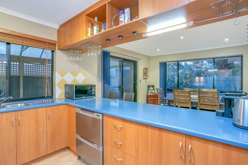 19 Martindale Place, Walkley Heights SA 5098, Walkley Heights - Thumbnail 4