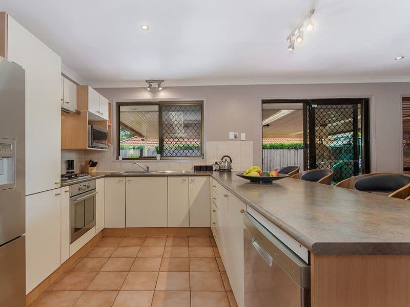 29 Kingarry Circuit, Merrimac QLD 4226, Merrimac - Thumbnail 5
