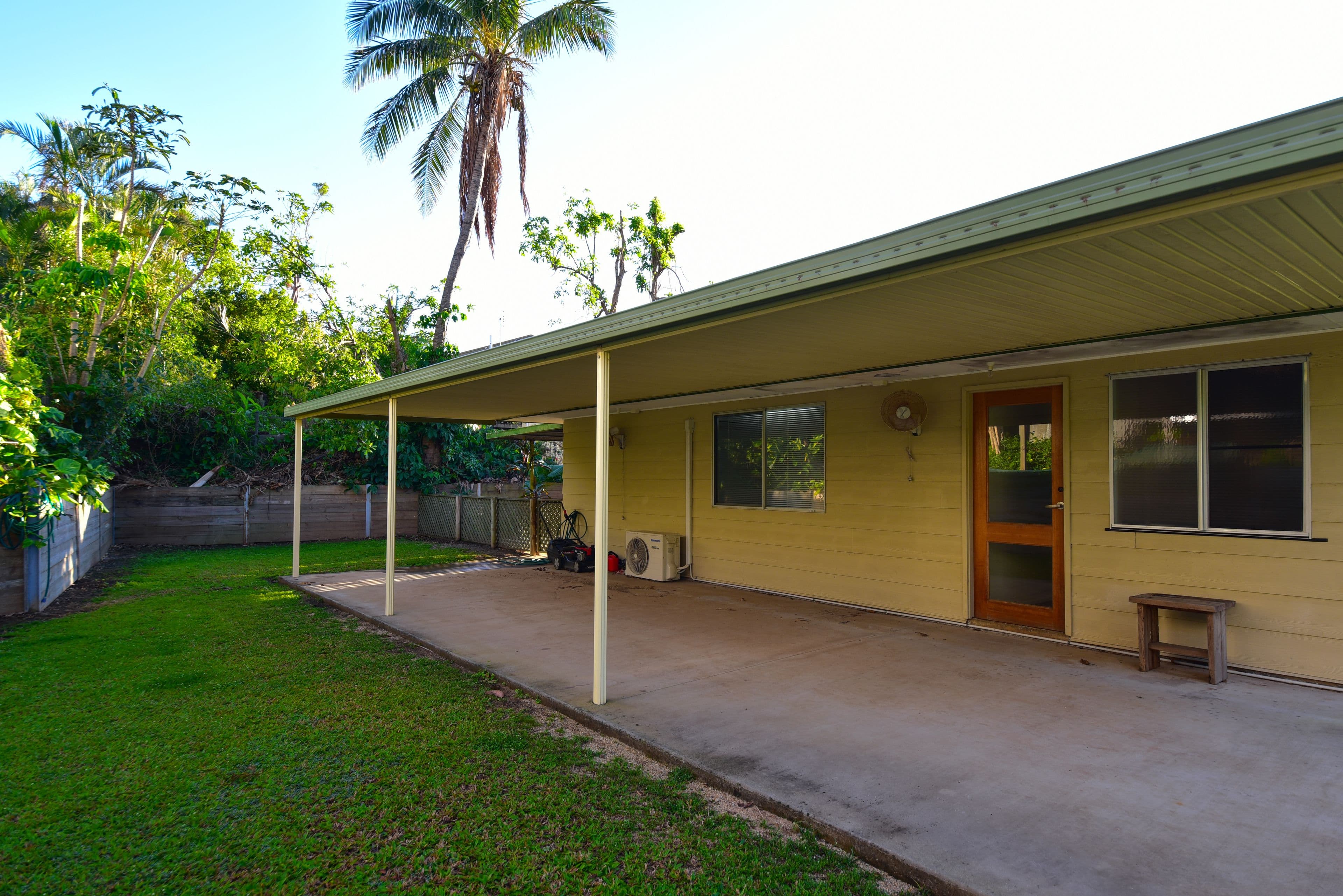 18 Palm Drive, Cannonvale QLD 4802, Cannonvale - Thumbnail 4