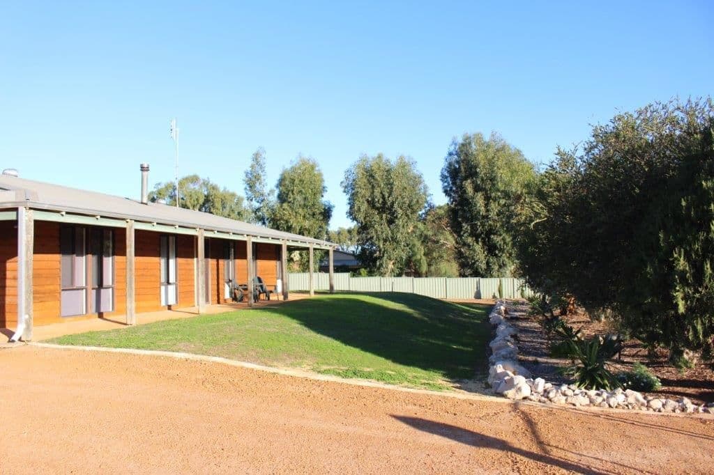 12 Watson Place, Dongara WA 6525, Dongara - Image 1