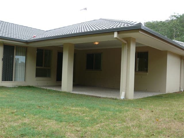 66 Roberts Drive, MAUDSLAND QLD 4210, Maudsland - Thumbnail 3