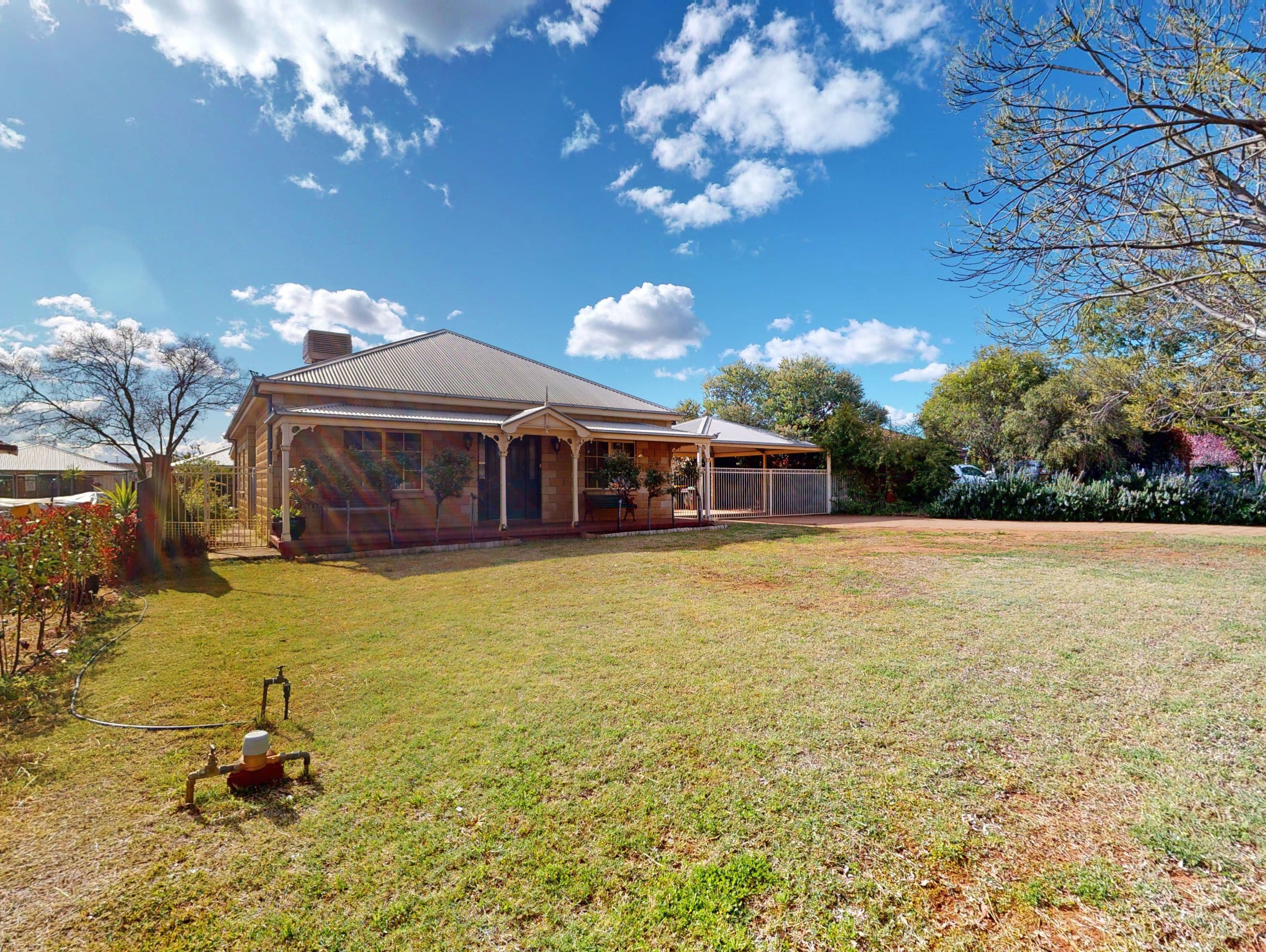 9 Kensington Avenue, Dubbo NSW 2830, Dubbo - Image 1