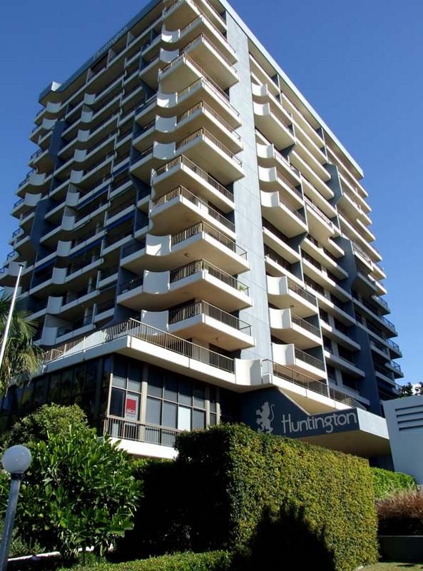 7F 10 Marine Parade, SOUTHPORT QLD 4215, Southport - Thumbnail 3