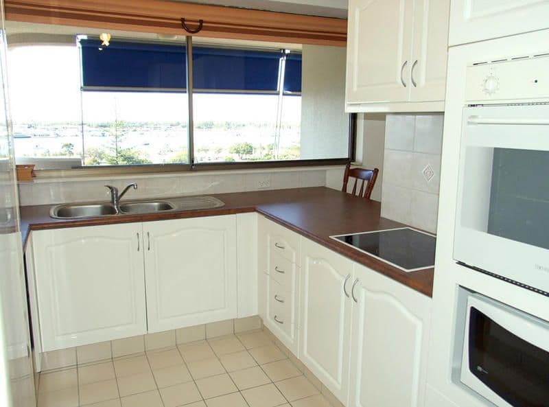 7F 10 Marine Parade, SOUTHPORT QLD 4215, Southport - Thumbnail 6