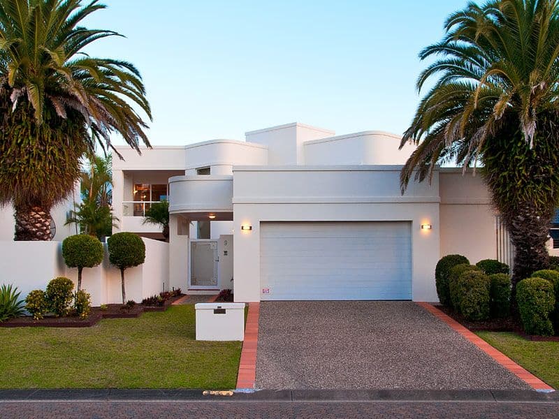9 Montego Court, MERMAID WATERS QLD 4218, Mermaid Waters - Thumbnail 3