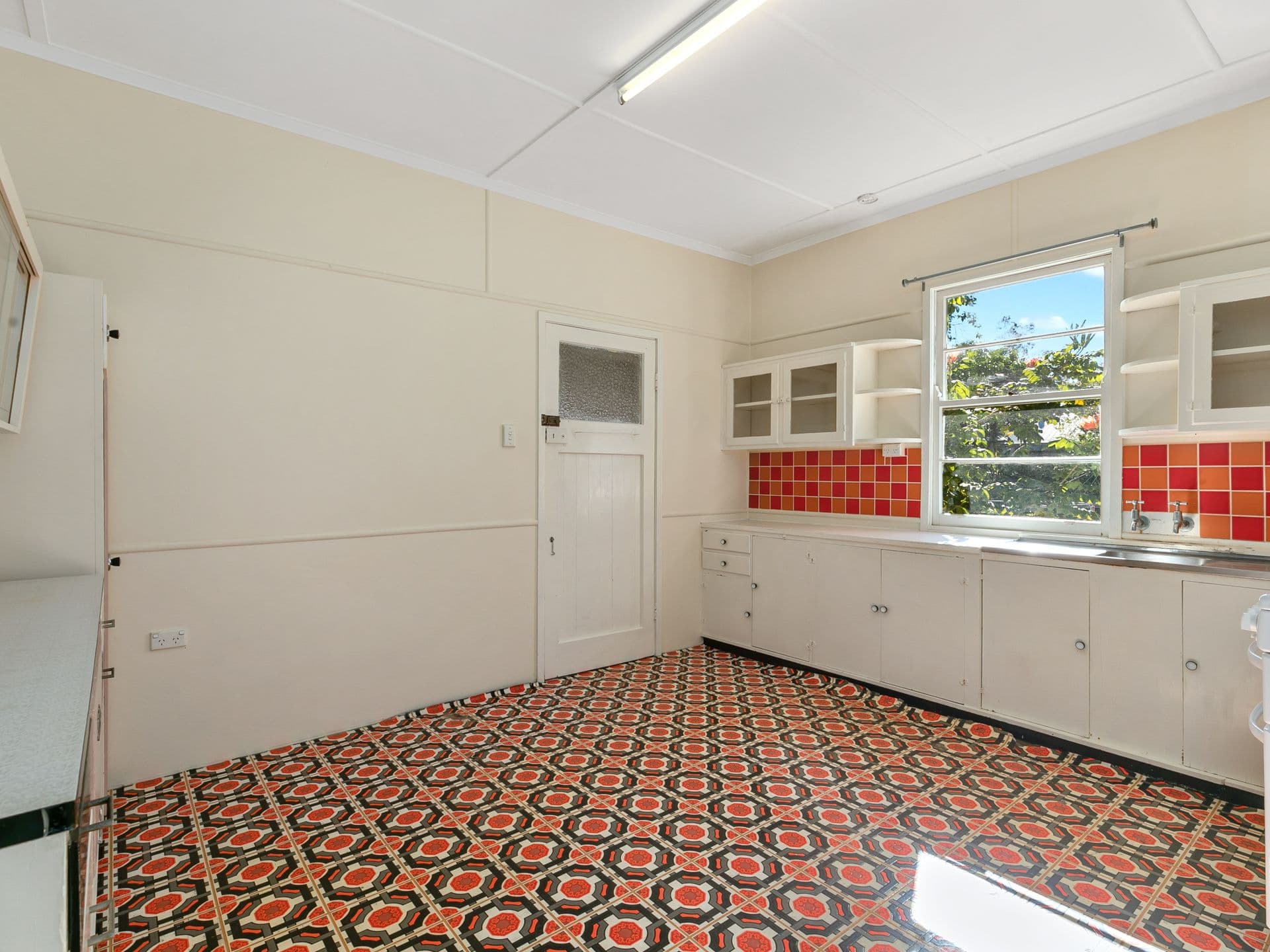 38 Rita Street, Holland Park QLD 4121, Holland Park - Thumbnail 3