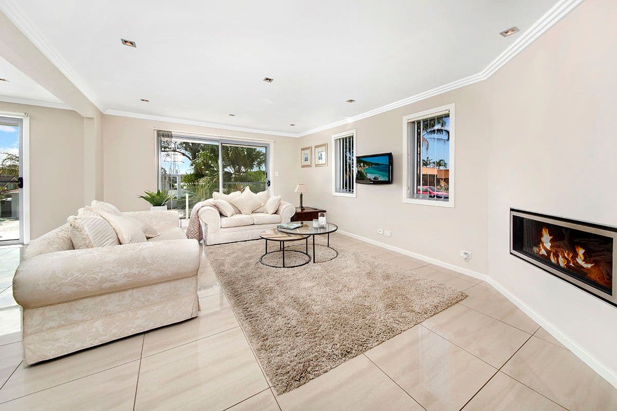 8 Sproule Road, Illawong - Thumbnail 5