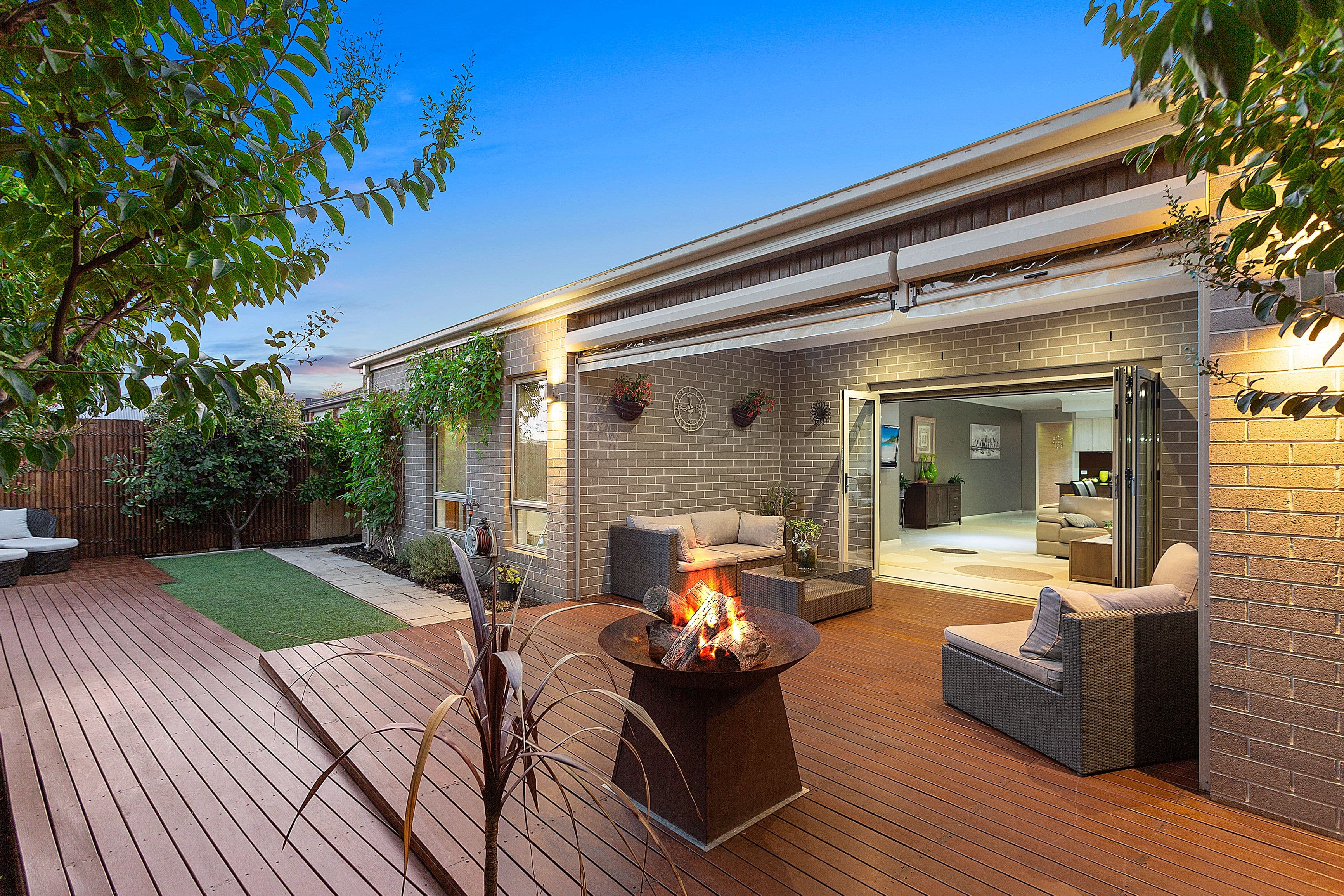 6 Cauduro Way, Epping VIC 3076, Epping - Thumbnail 2