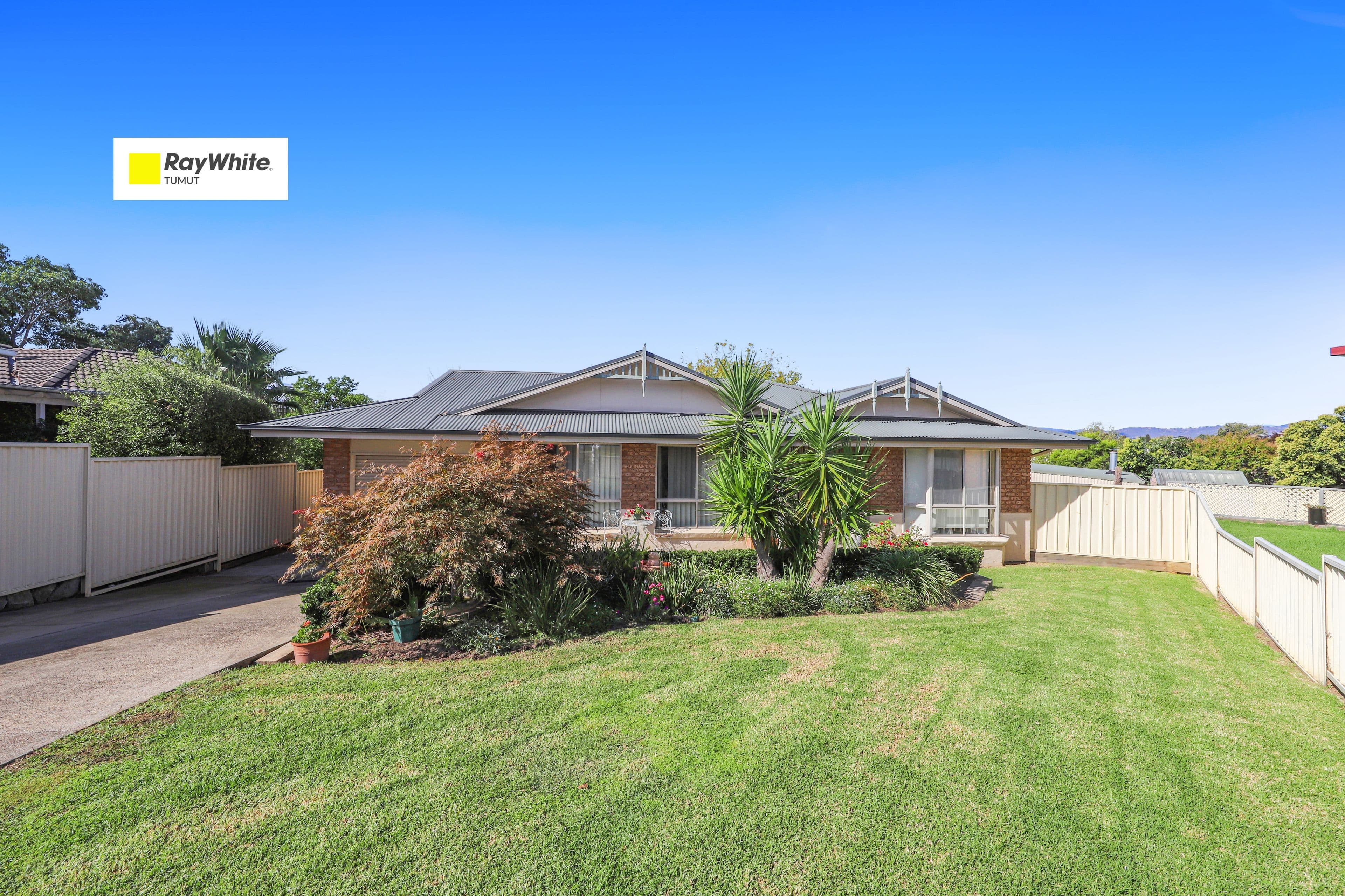 12 Hume Place, Tumut NSW 2720, Tumut - Image 1