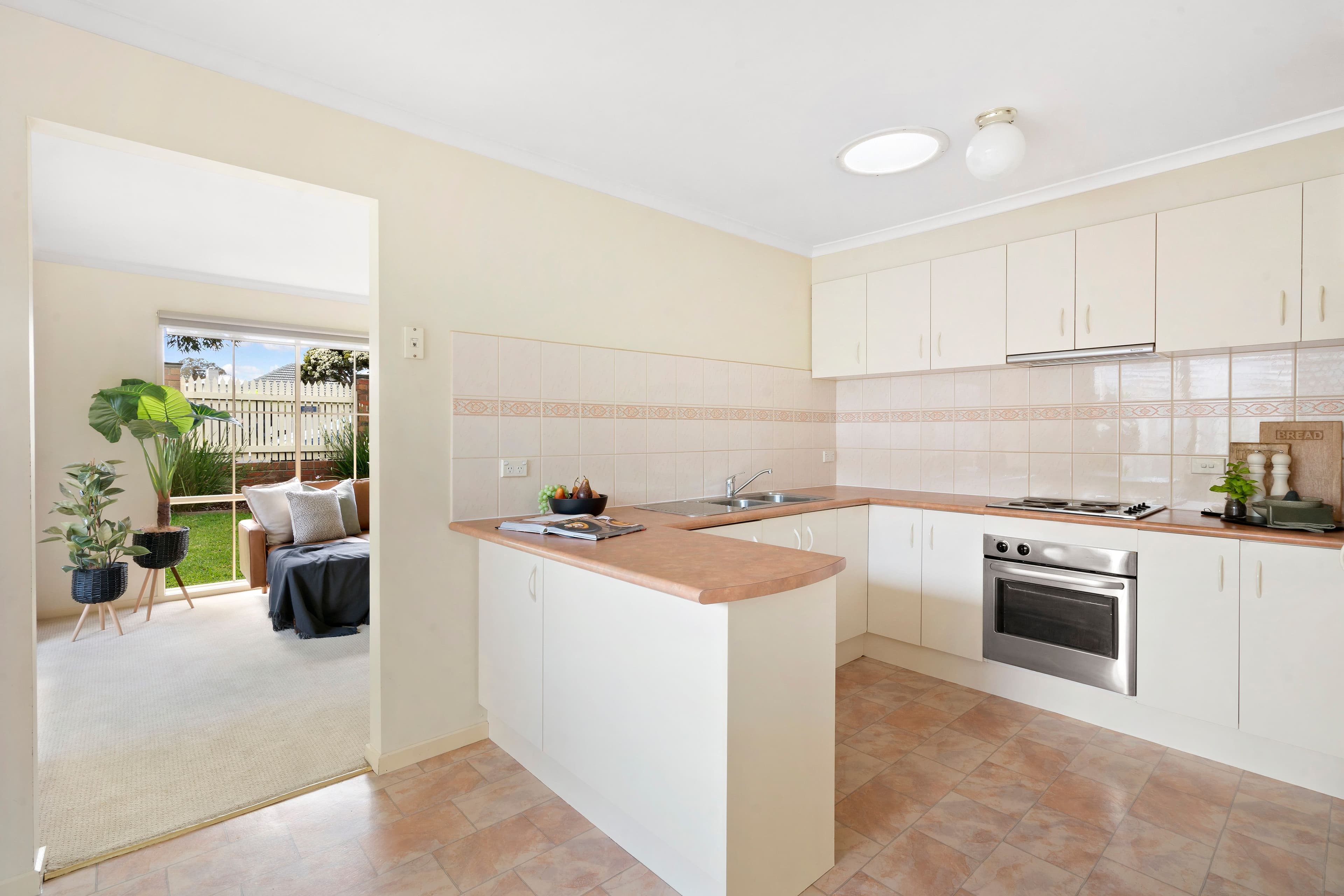12 Foot Street, Frankston VIC 3199, Frankston - Thumbnail 4