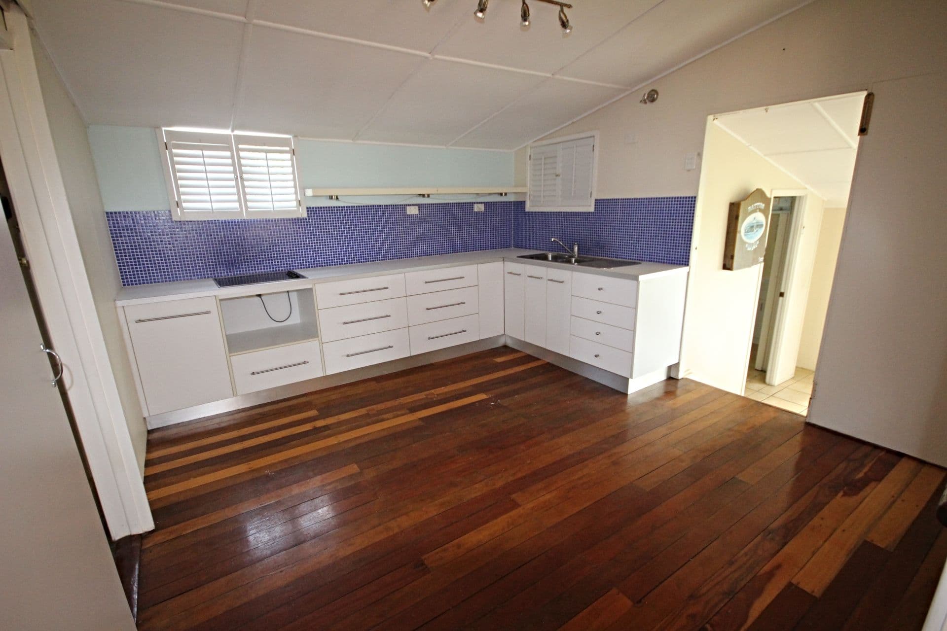 46 Melba Street, Armstrong Beach QLD 4737, Armstrong Beach - Thumbnail 3