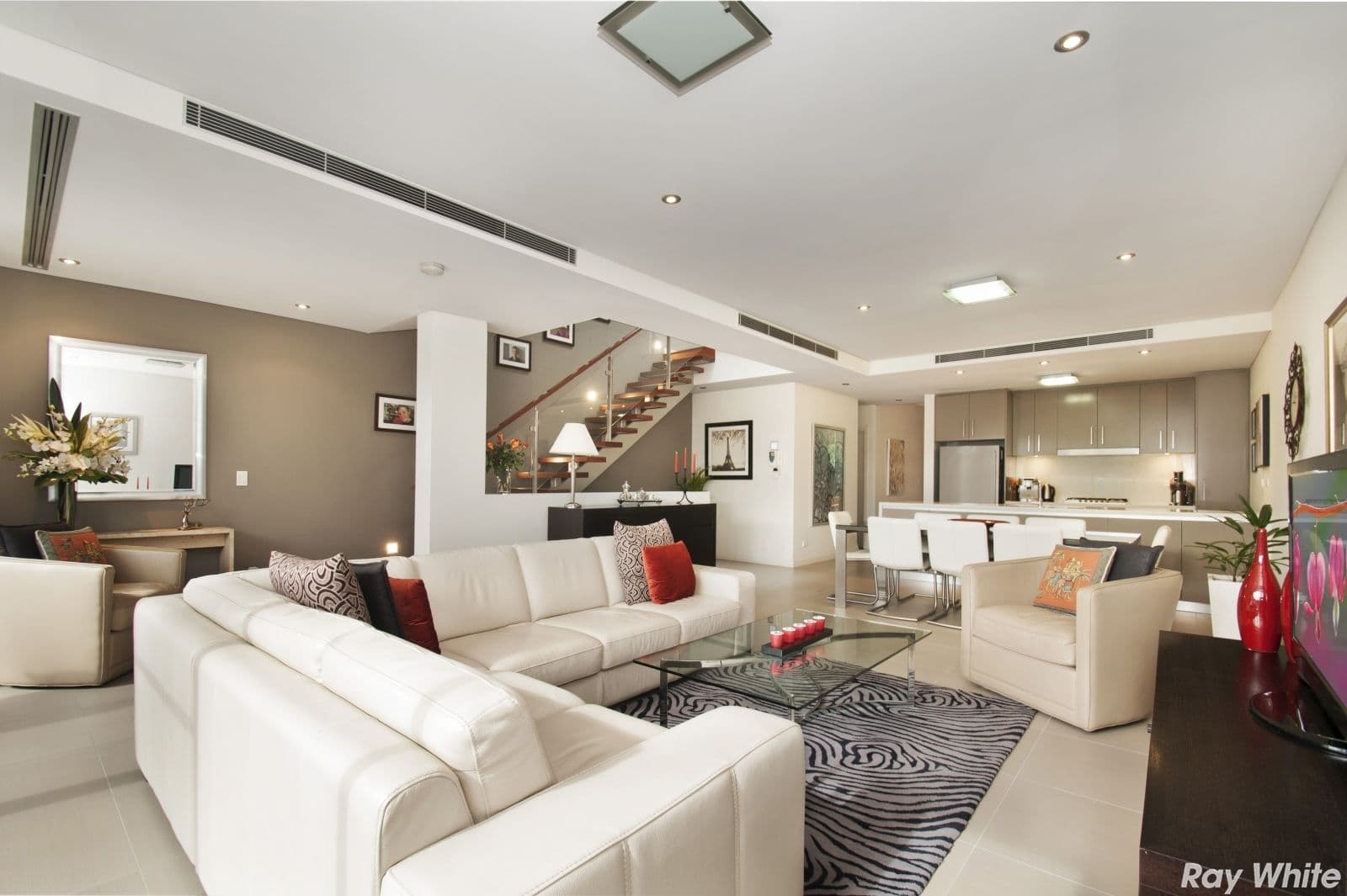 42 Peninsula Way, Baulkham Hills NSW 2153, Baulkham Hills - Thumbnail 2