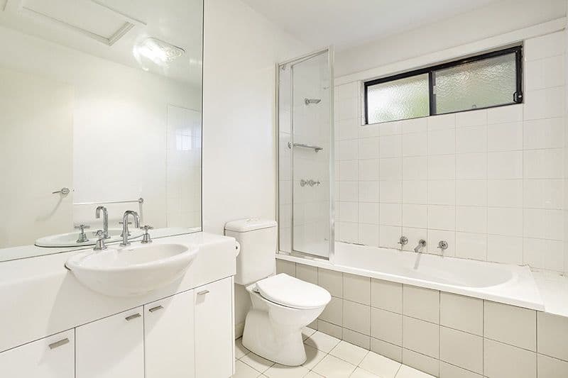 1 Shady Mews, CLAYTON VIC 3168, Clayton - Thumbnail 4