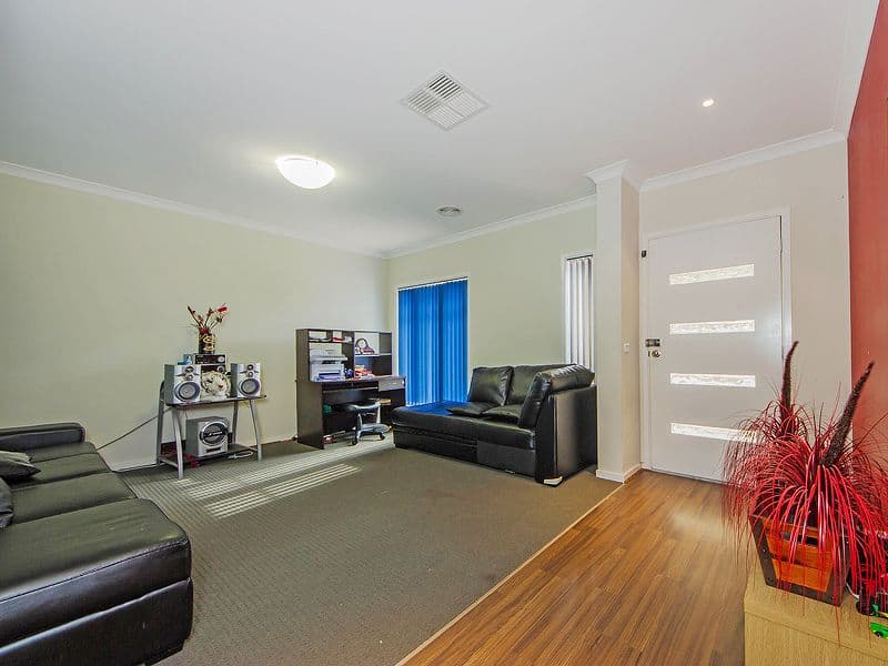 7 Cobram Street, TARNEIT VIC 3029, Tarneit - Thumbnail 4