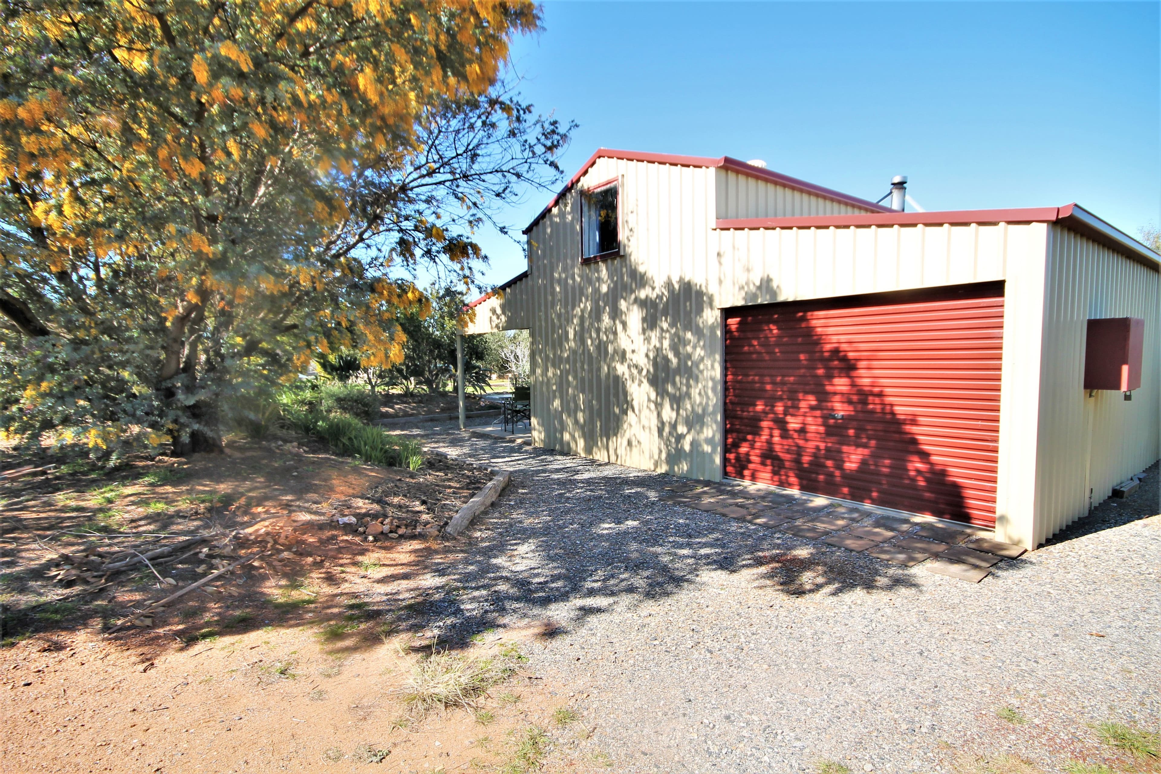 276 Pattersons Lane, Young NSW 2594, Young - Thumbnail 4