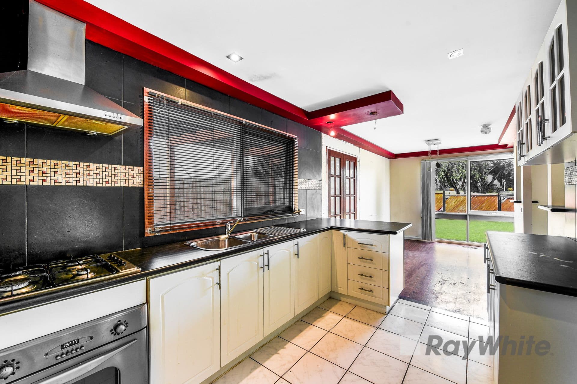 11 Rossiter Avenue, Endeavour Hills VIC 3802, Endeavour Hills - Thumbnail 5