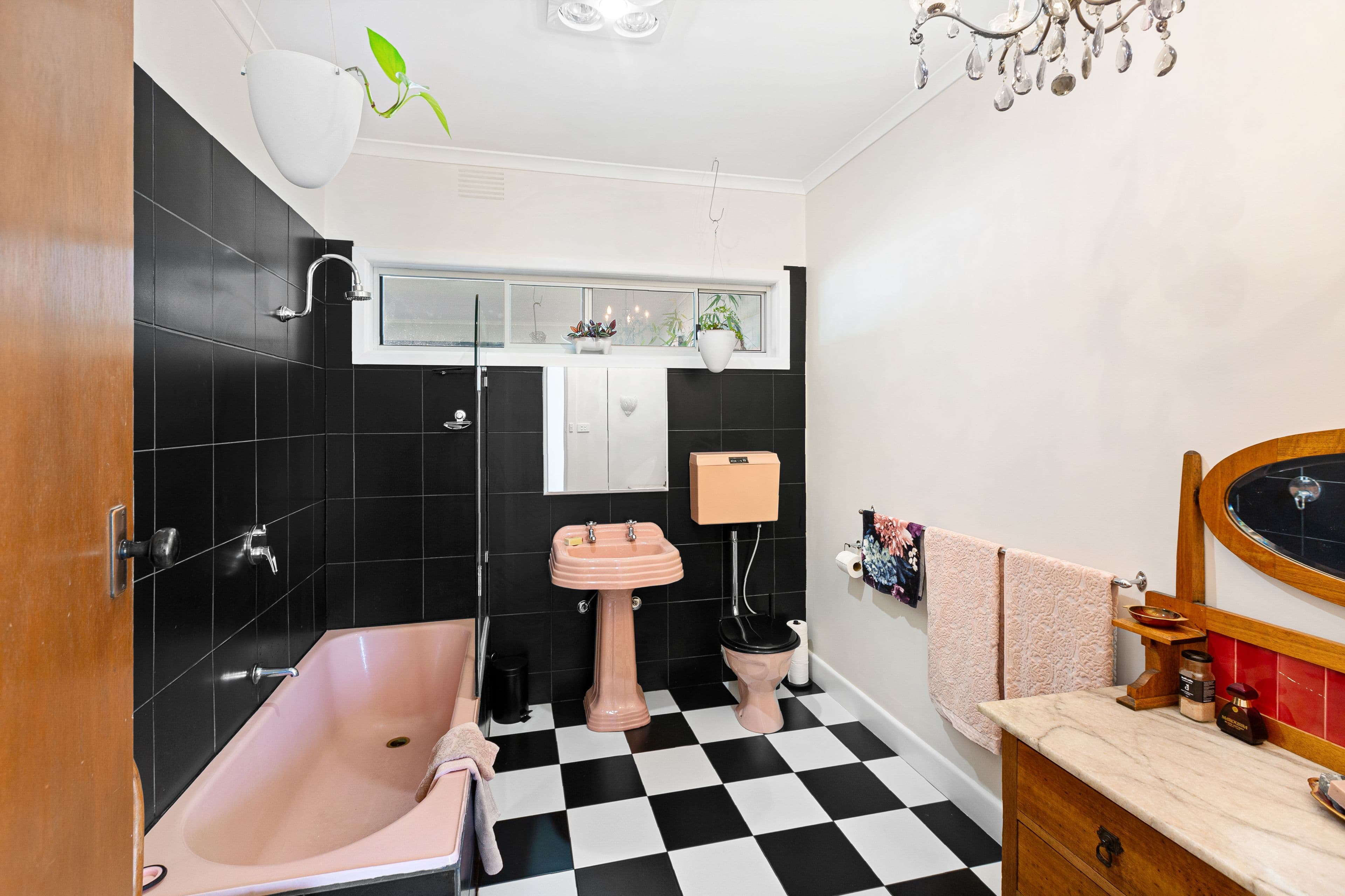 19 Elvins Street, Mansfield VIC 3722, Mansfield - Thumbnail 6
