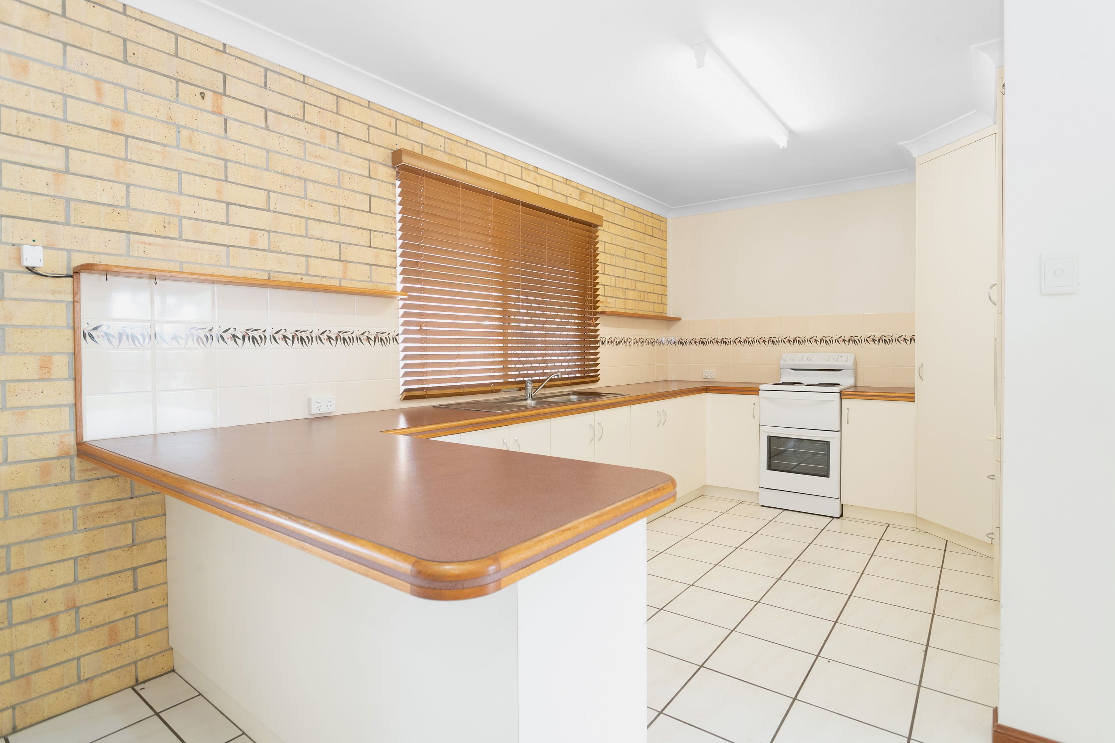 18 Marshall Avenue, Andergrove QLD 4740, Andergrove - Thumbnail 4