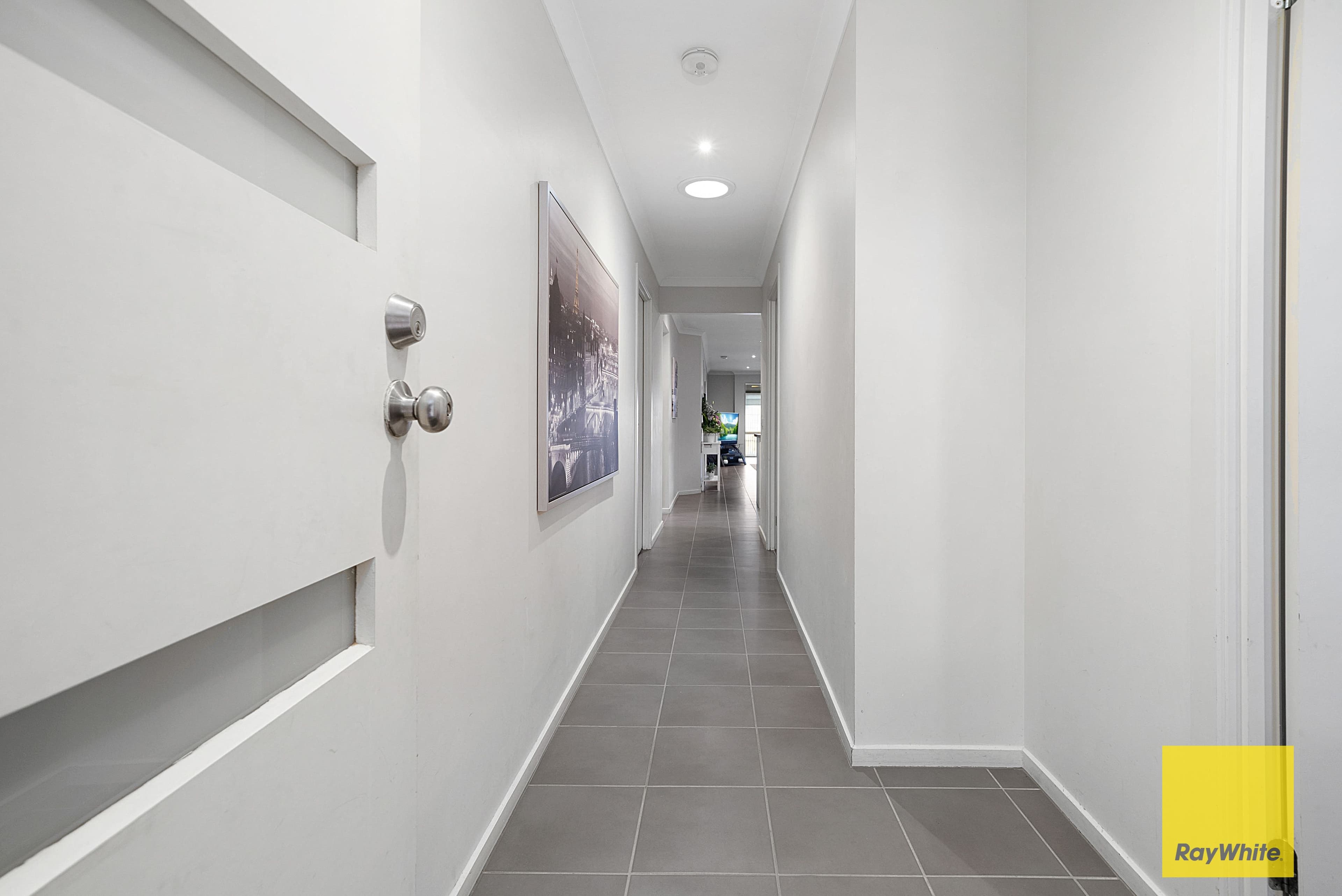 30 Crissa Street, Tarneit VIC 3029, Tarneit - Thumbnail 3
