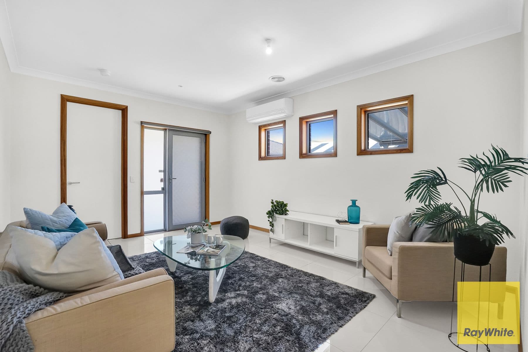 16 Spicer Boulevard, Altona Meadows VIC 3028, Altona Meadows - Thumbnail 2