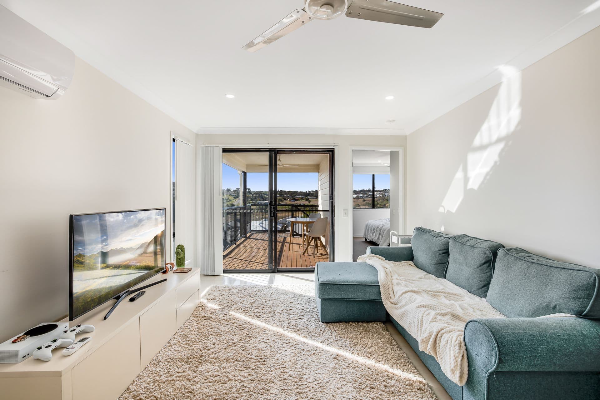 17 Mcinnes Crescent, Glenvale QLD 4350, Glenvale - Thumbnail 2
