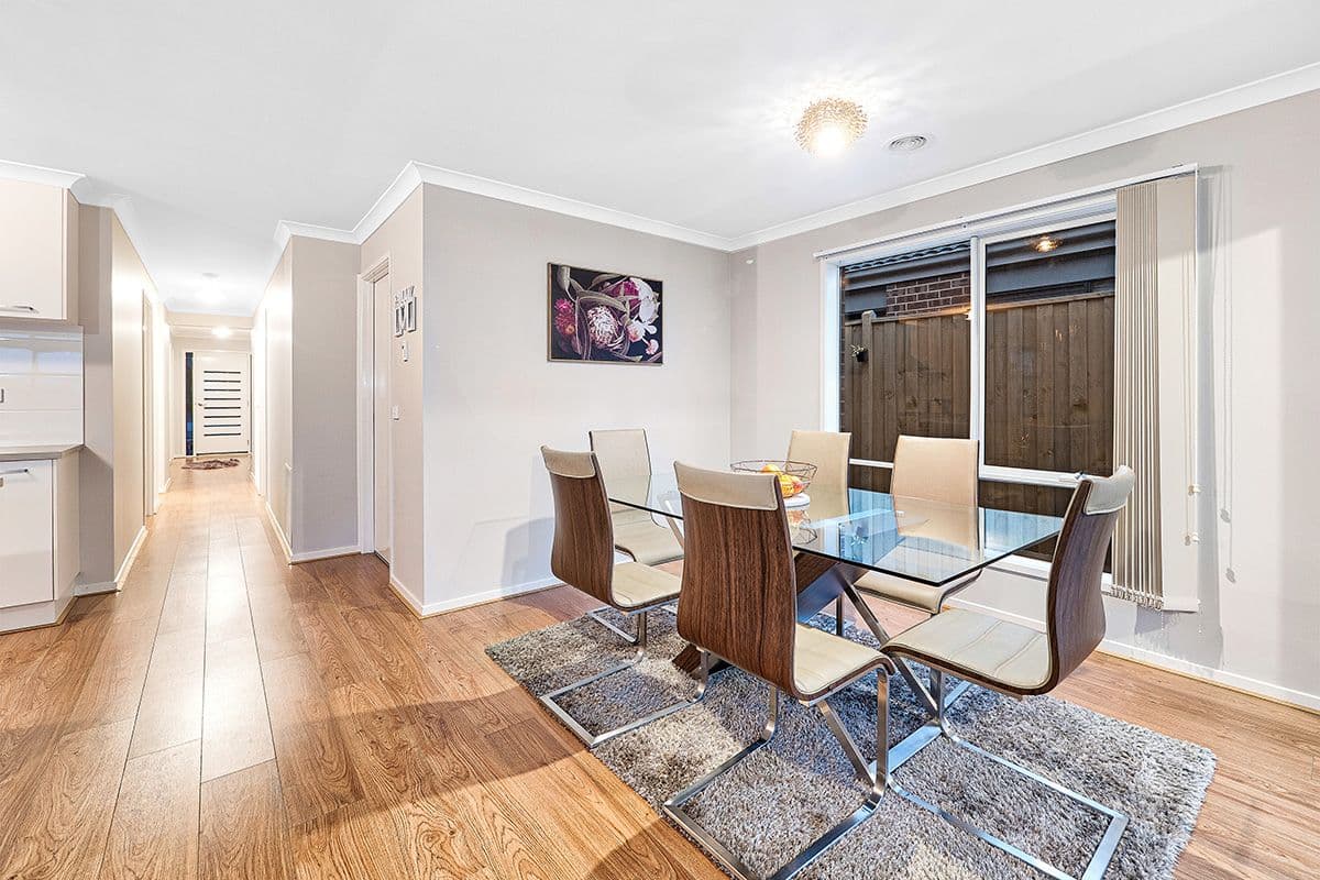 6 Hammond Road, Cranbourne West VIC 3977, Cranbourne West - Thumbnail 3