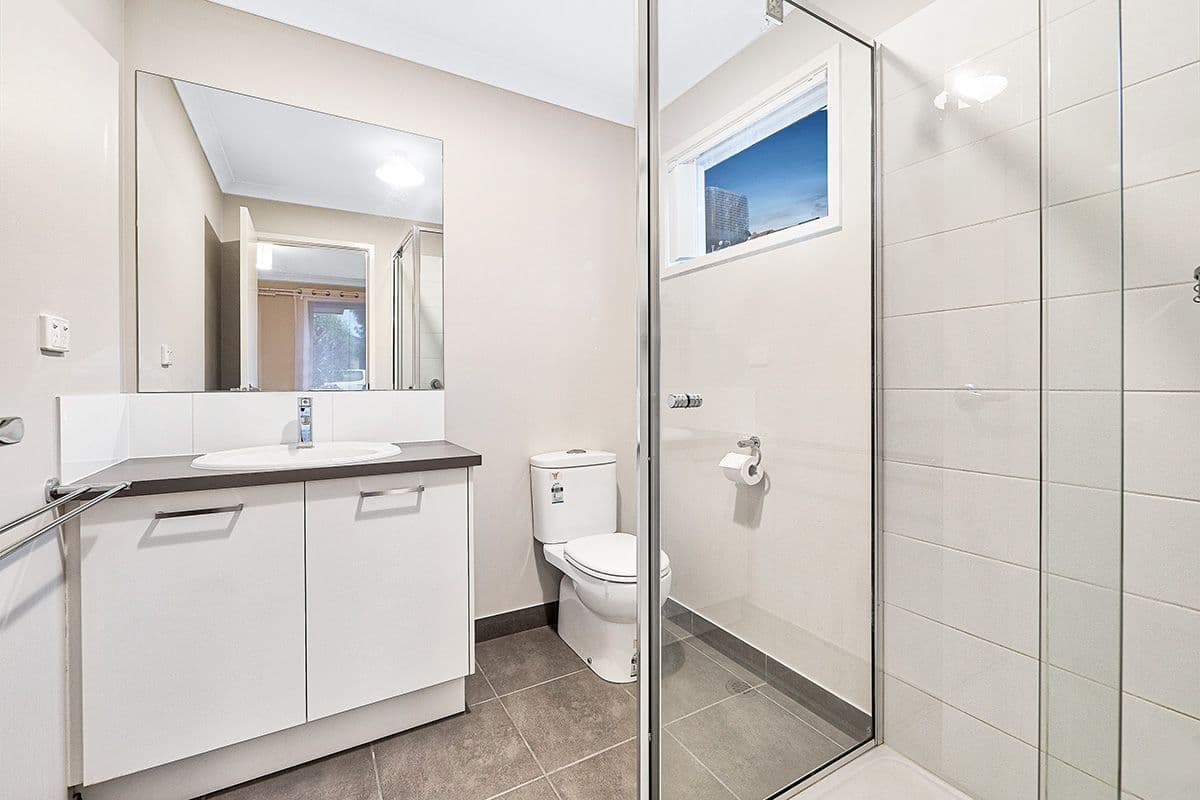 6 Hammond Road, Cranbourne West VIC 3977, Cranbourne West - Thumbnail 7