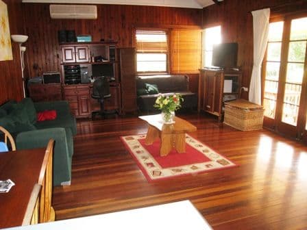 301 Verney Road East, GRACEVILLE QLD 4075, Graceville - Thumbnail 3
