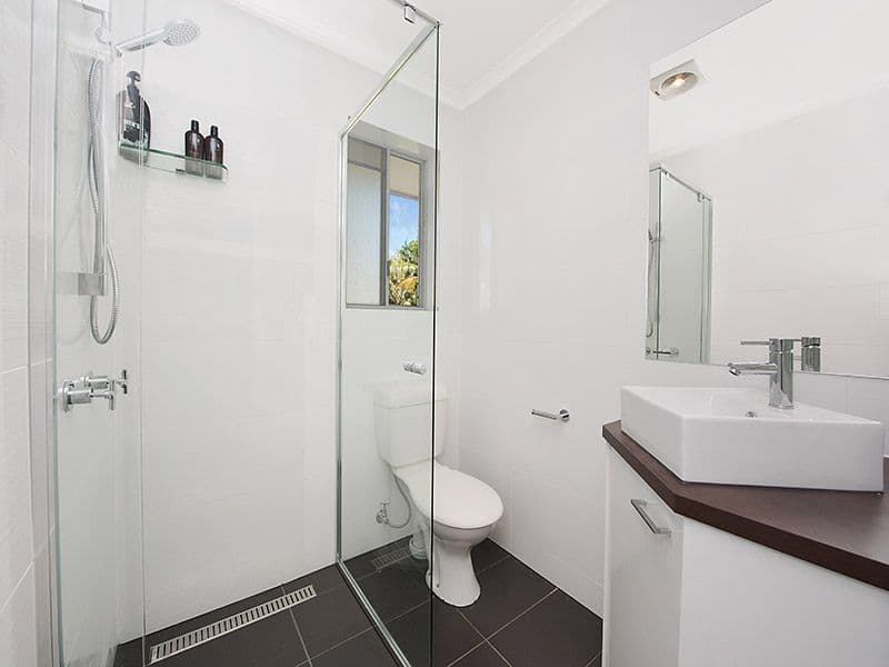 Unit 2 Barcelona Villas 11 Arwen Street, MAROOCHYDORE QLD 4558, Maroochydore - Thumbnail 6