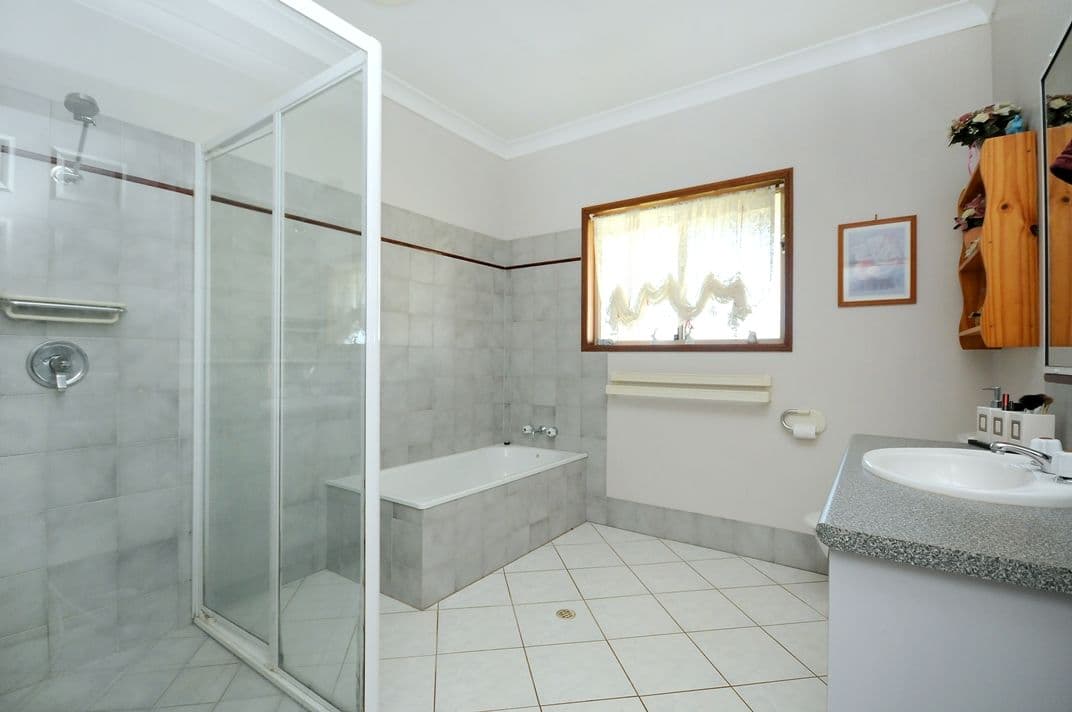 283 Old Homebush Road, GOWRIE JUNCTION QLD 4352, Gowrie Junction - Thumbnail 4