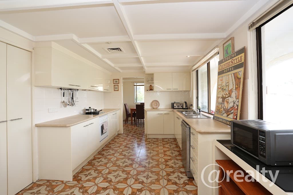 20 Seahawk Crescent, Burleigh Waters, QLD, 4220, Burleigh Waters - Thumbnail 8