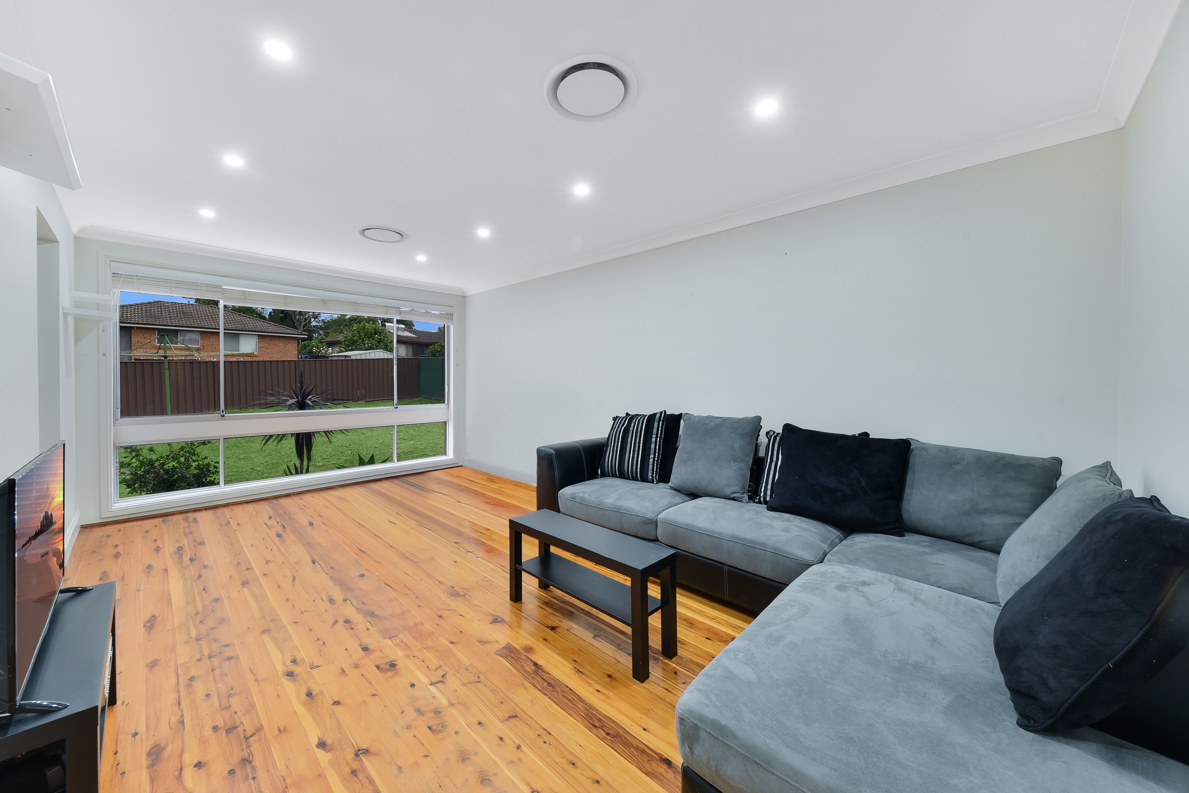 1 Ocean Place, Woodbine NSW 2560, Woodbine - Thumbnail 2