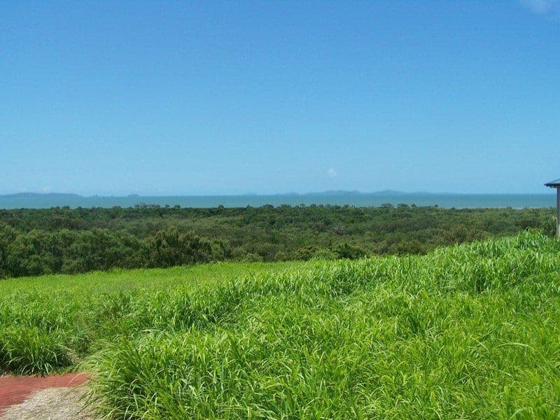 34 Miami Crescent, PACIFIC HEIGHTS QLD 4703, Pacific Heights - Thumbnail 4
