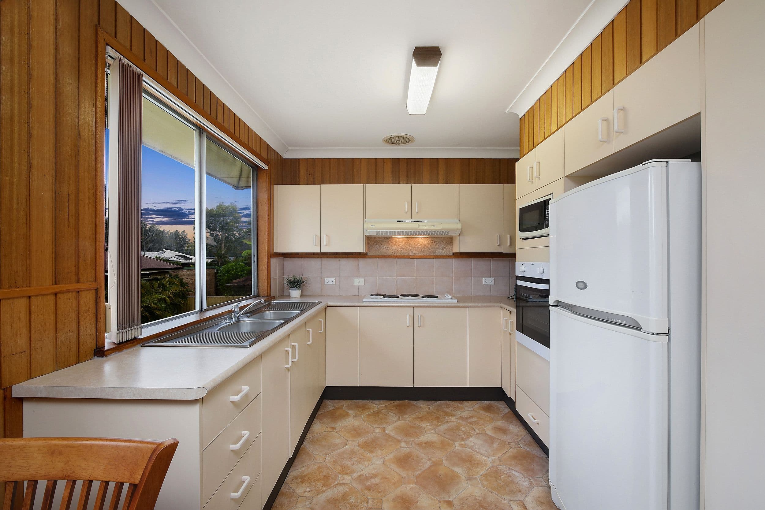 14 Greenfield Road, Empire Bay NSW 2257, Empire Bay - Thumbnail 3