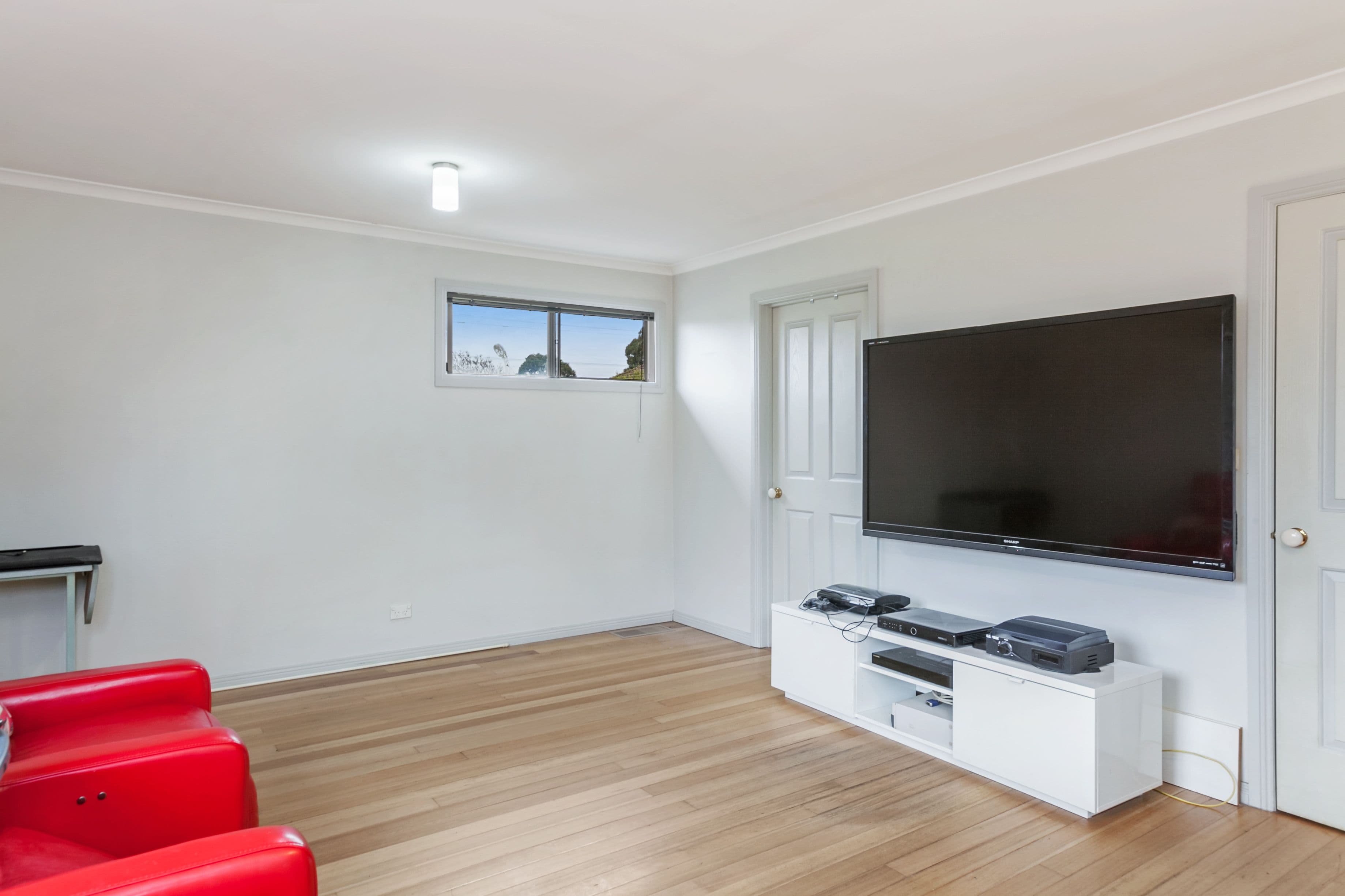 47 Marie Avenue, Heidelberg Heights VIC 3081, Heidelberg Heights - Thumbnail 3