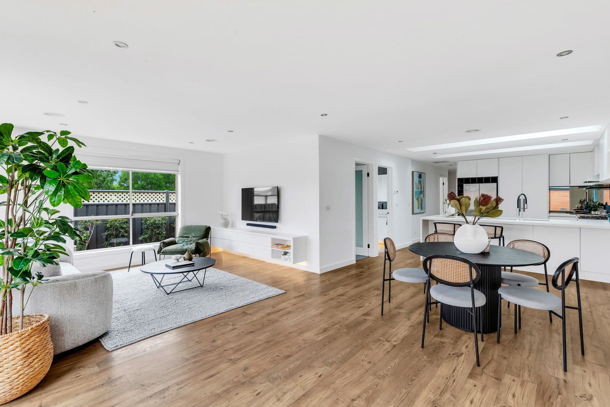 13 Secret Garden Way, Tarneit VIC 3029, Tarneit - Thumbnail 2