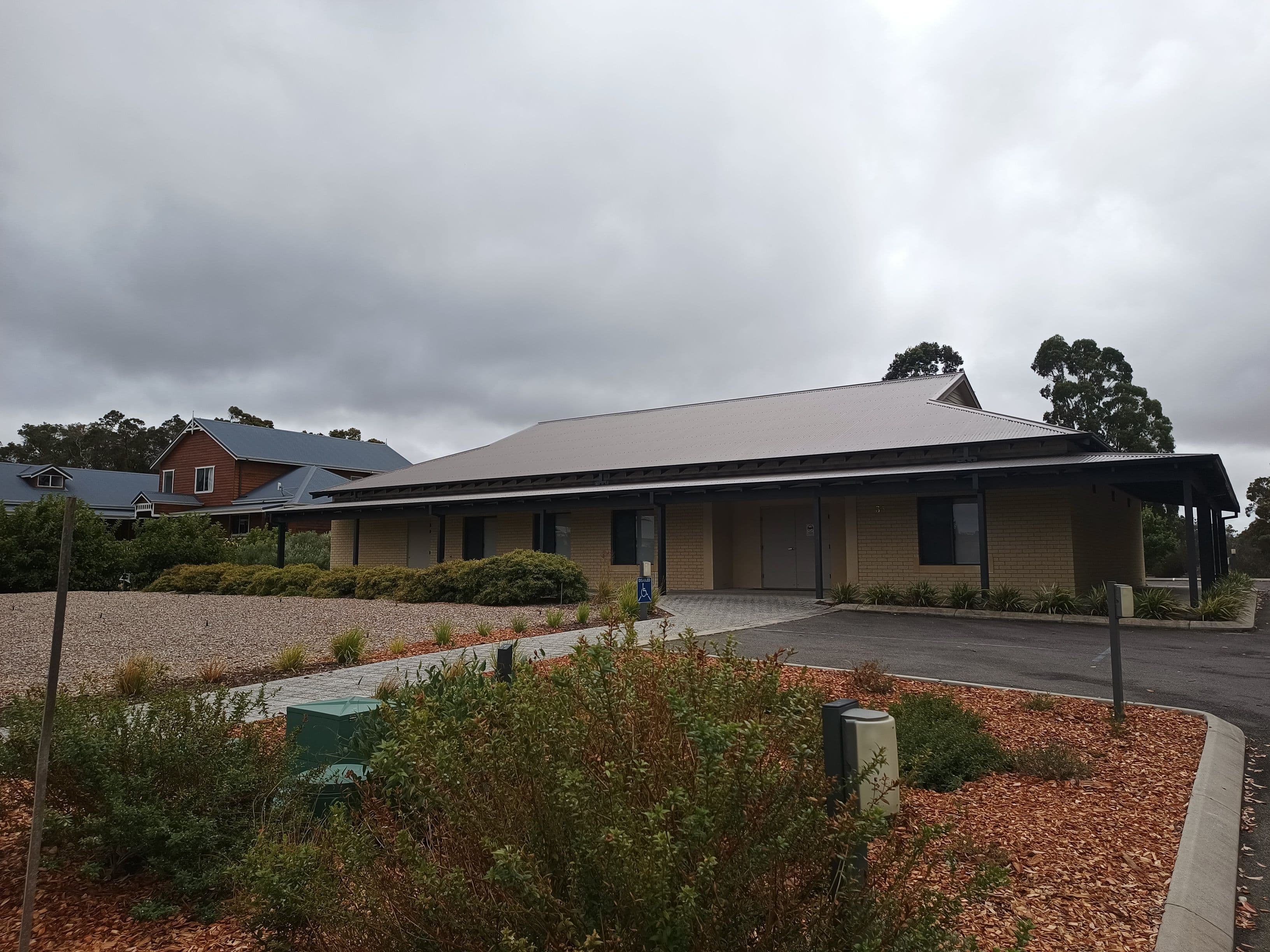 33 Warburton Road, Mount Barker WA 6324, Mount Barker - Thumbnail 3