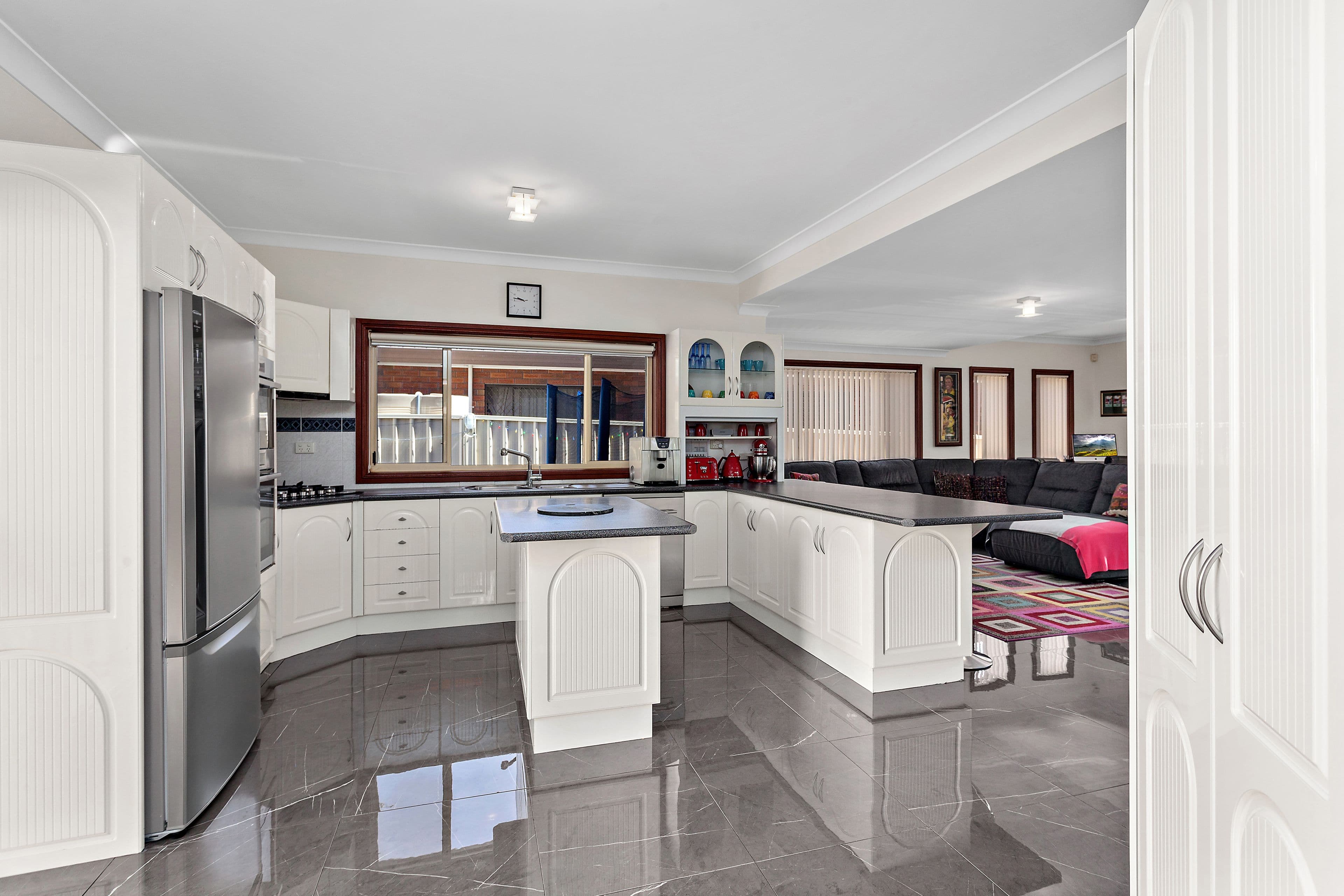 151 Lake Entrance Road, Barrack Heights - Thumbnail 2
